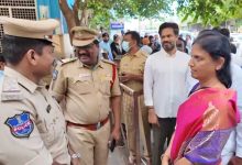 Police Prevent Harish Rao and Sabitha Indra Reddy from Entering Gandhi Hospital