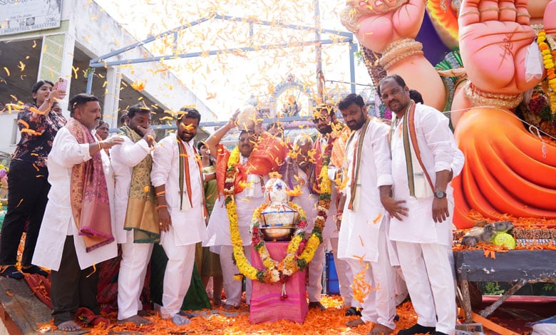 Attapur Ganesh Laddu Sets New Record at Auction