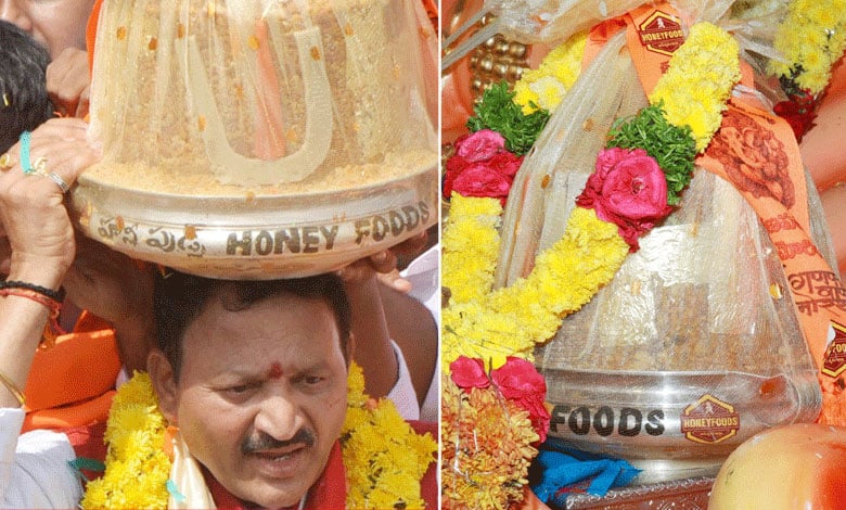 Balapur Ganesh Laddu Auctioned at Record Price