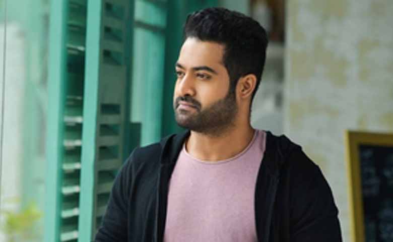 Jr NTR urges youth to join hands for drug-free Telangana