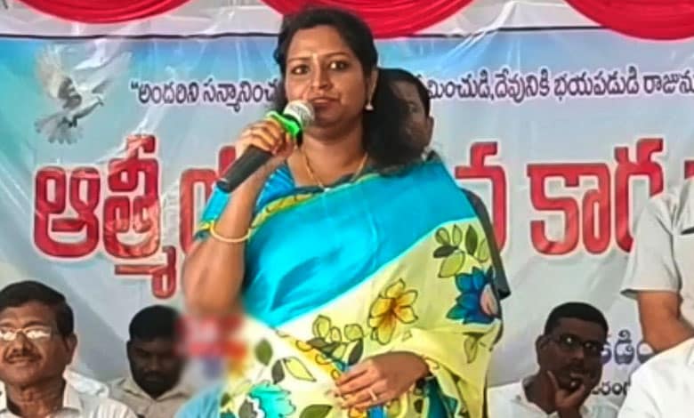 Telangana: Make Warangal next industrial hub after Hyderabad: Dadiyam kavya