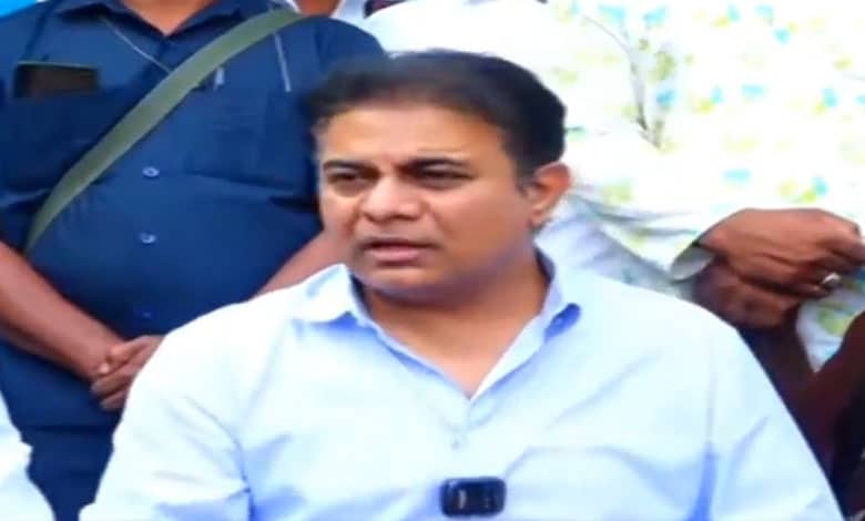 KTR Reacts to Demolition of Houses in Mahbubnagar's Adarsh Nagar