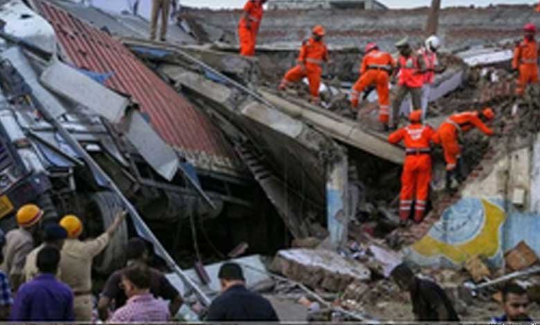 Lucknow building collapse: Probe reveals third floor built illegally violating norms