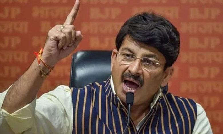 Manoj Tiwari blasts Atishi for comparing Kejriwal to Lord Ram, empty chair 'stunt'