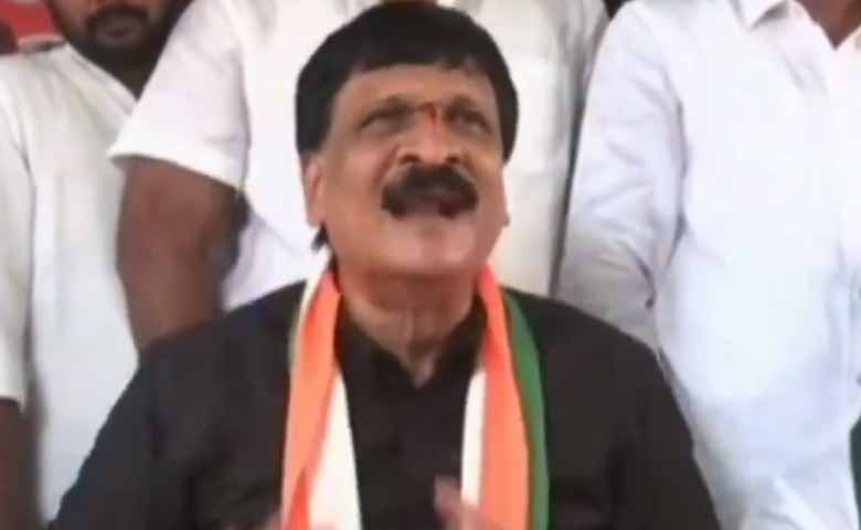 Congress Leader Mynampally Hanumanth Rao Criticizes BRS, Predicts Exodus