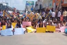 Telangana News | Students Protest Over Delayed Bus Services in Shadnagar