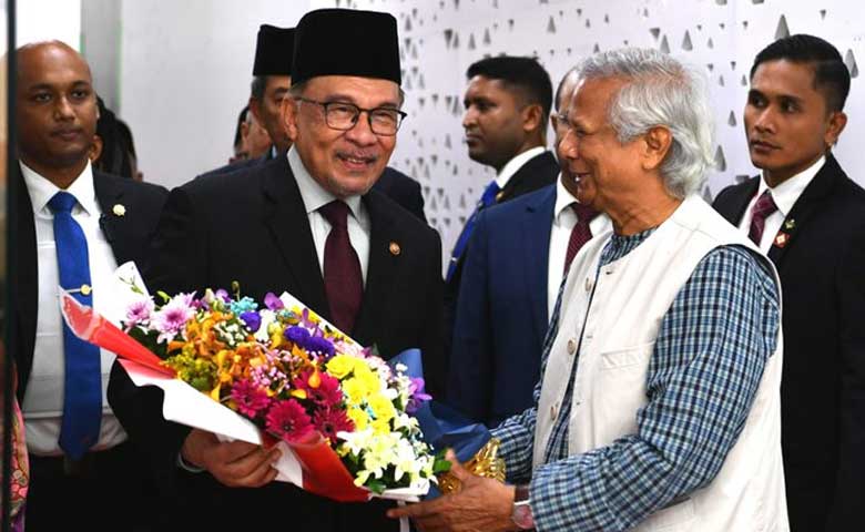 Malaysia's Anwar arrives in Bangladesh to discuss trade, migrant workers with interim leader Yunus