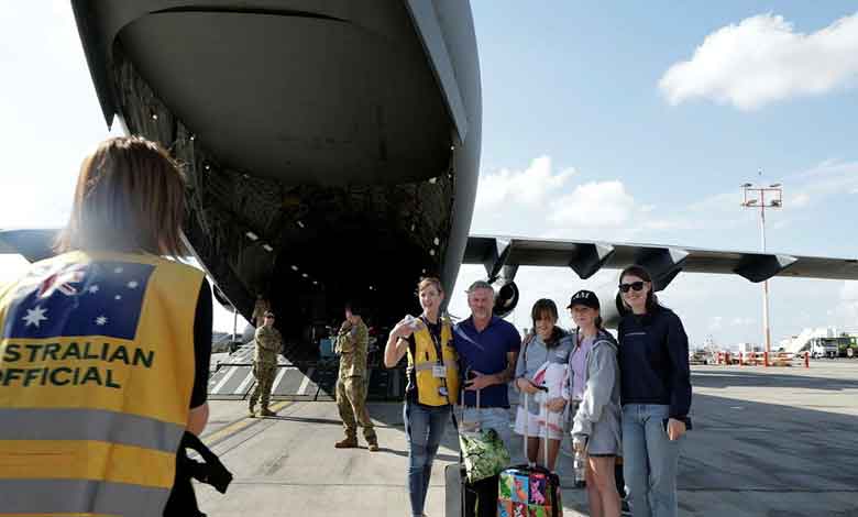 Australians told to leave Israel while flights remain available