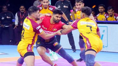 Pawan Sehrawat Leads Telugu Titans to Thrilling Victory Over Bengaluru Bulls in PKL Season Opener