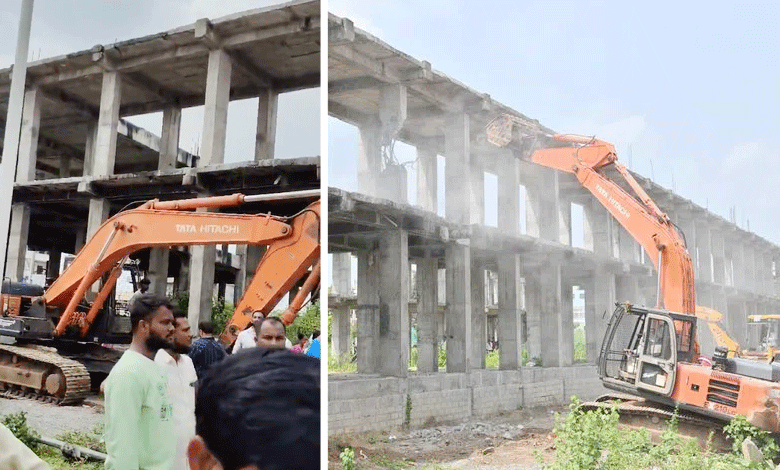 Controversy Erupts as Integrated Vegetable and Meat Market is Demolished in Mancherial