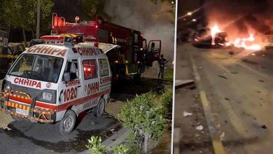 Massive blast outside Karachi Airport in Pakistan kills 2 and injures at least 8