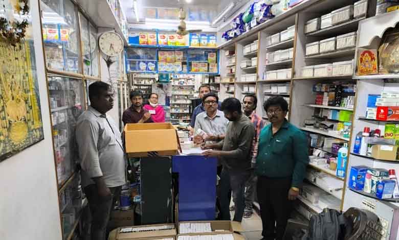 Telangana DCA raids unlicensed medical shop