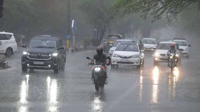 Heavy rain continues in Chennai, waterlogging in several areas