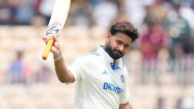 Injured Pant back to batting practice during Tea break