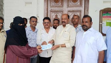 AIMIM Bahadurpura MLA Offers ₹5 Lakh Ex-Gratia to Family of Mohammed Ahmed, Victim of Recent Short Circuit Incident