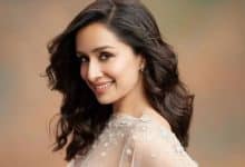 Shraddha Kapoor pulls off a prank in Shah Rukh Khan's name