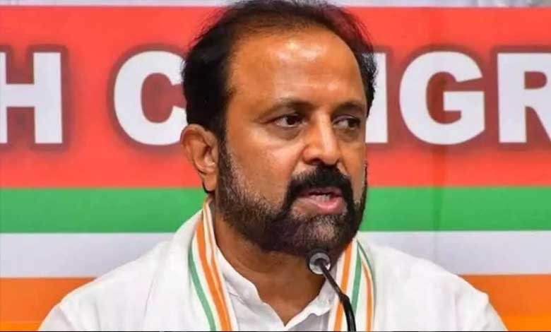 TPCC Chairman Madhu Yashki Accuses BRS MLAs of Joining Congress to Protect Illegal Assets Amid Concerns Over Police Negligence