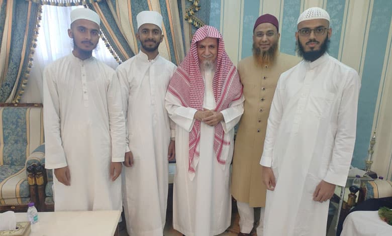 Qari Muhammad Abdul Rahman Meets Sheikh Dr. Saleh bin Humaid in Makkah