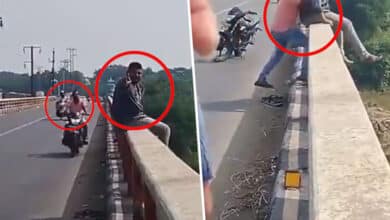 Young Man Attempts Suicide by Jumping from Godavari Bridge, Locals Saves His Life