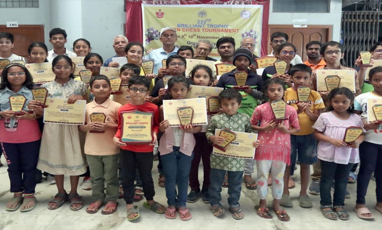 Winners of 222nd Brilliant Trophy Chess Tournament Announced
