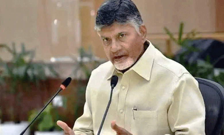 AP drone policy should be best in country, CM Naidu tells officials