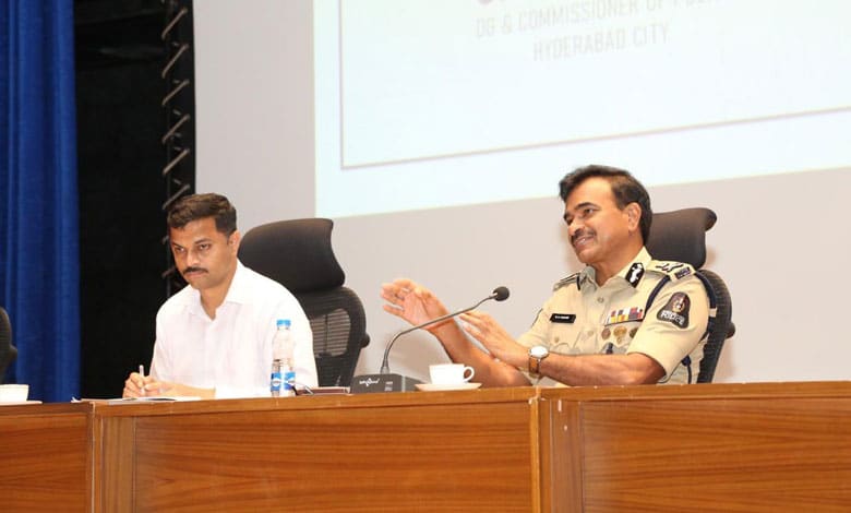 Hyderabad Sees 24% Rise in Cybercrimes, Digital Fraud Targeting Educated Individuals, Says Police Commissioner