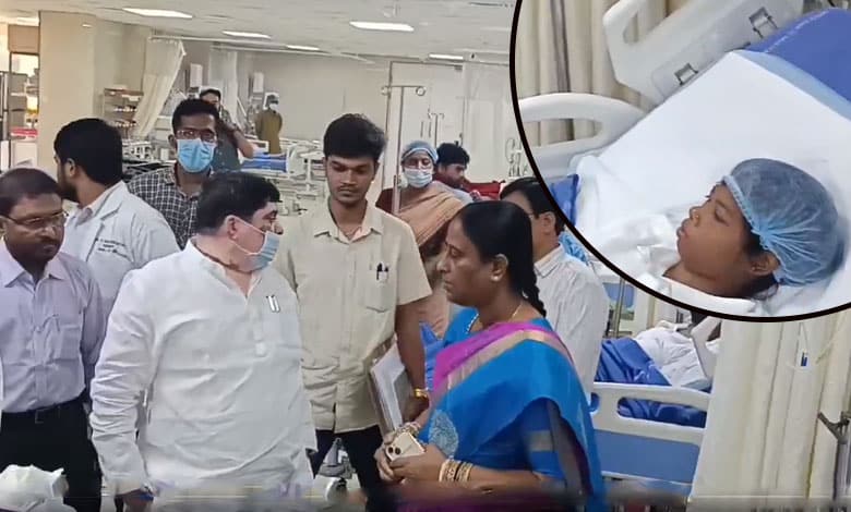 Ministers Ponnam Prabhakar and Konda Surekha Visit NIMS Hospital to Console Students from Asifabad School