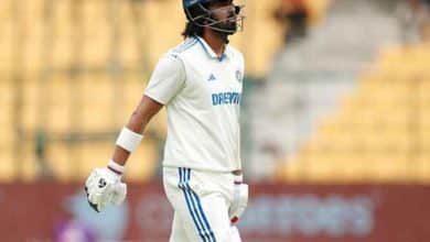 Rahul, Easwaran fail to leave mark as India A reduced to 73/5, after Harris makes 74