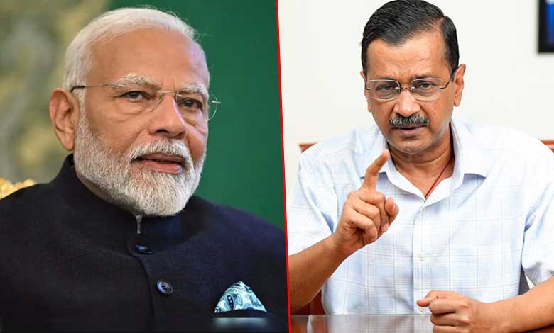 PMARVIND 5 PM Modi's 'AAPda' Jibe Shakes Delhi Politics, Puts Kejriwal's AAP on the Defensive