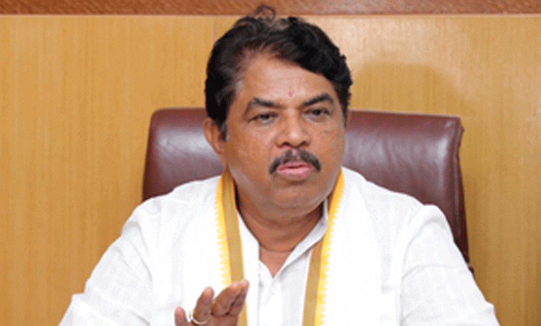 Karnataka BJP Accuses State Government of Pushing Officers to Suicide, Stages Protest