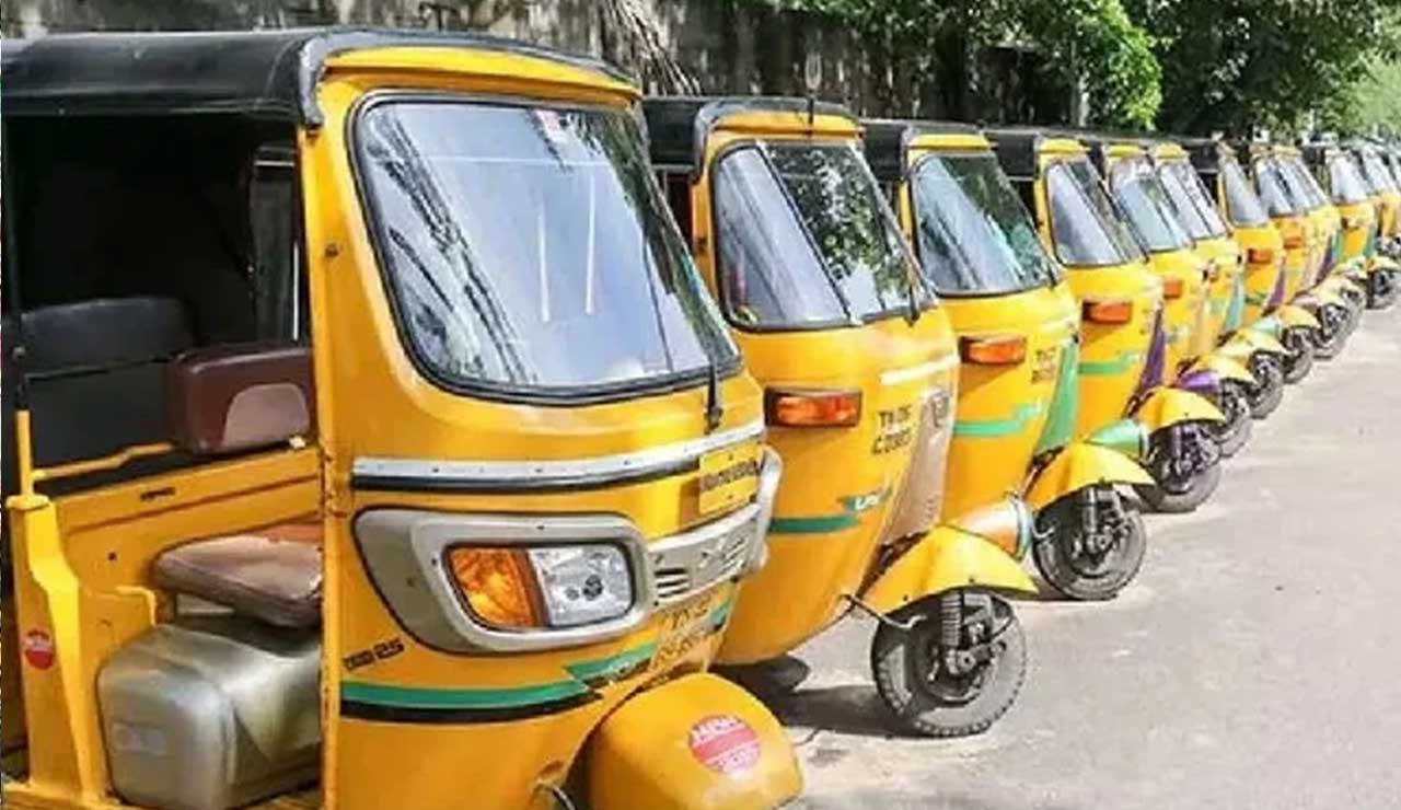 Chennai Auto Drivers Revolt! 12-Hour Strike Over QR Code Mandate and Low Fares!