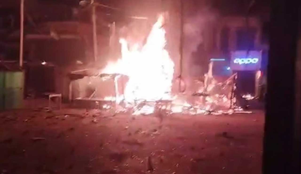 Holi Celebration Turns Battleground as Mobs Clash, Set Fire to Shops!