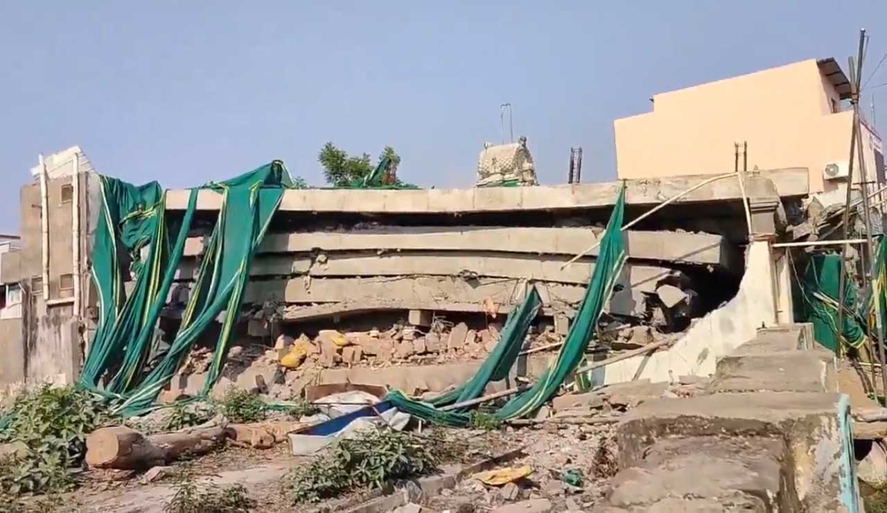 Bhadrachalam: Worker Succumbs After Being Rescued from Collapsed Building