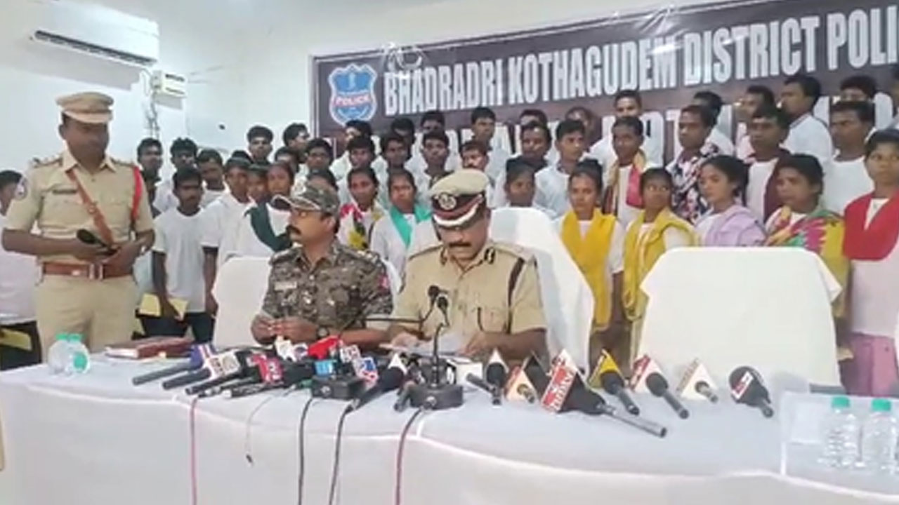 60 Maoists Surrender Before Police in Telangana's Bhadradri Kothagudem