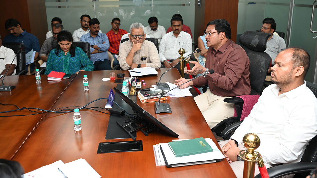 Hyderabad: 61% of ORR Lakes Gone! Hydraa Commissioner Calls for Urgent Action