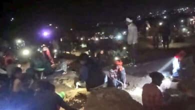 Hidden Mughal-Era Treasure? Frenzied Locals Dig Up Fields at Night Near Historic Fort