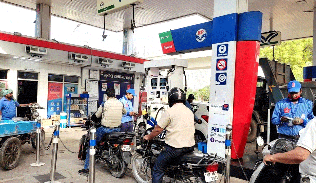 Free Facilities Available at Petrol Bunks: What You Need to Know