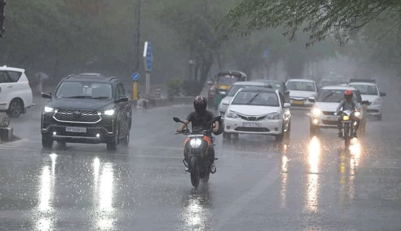 Sudden Weather Shift: Moderate Rains and Thunderstorms Forecast for Telangana