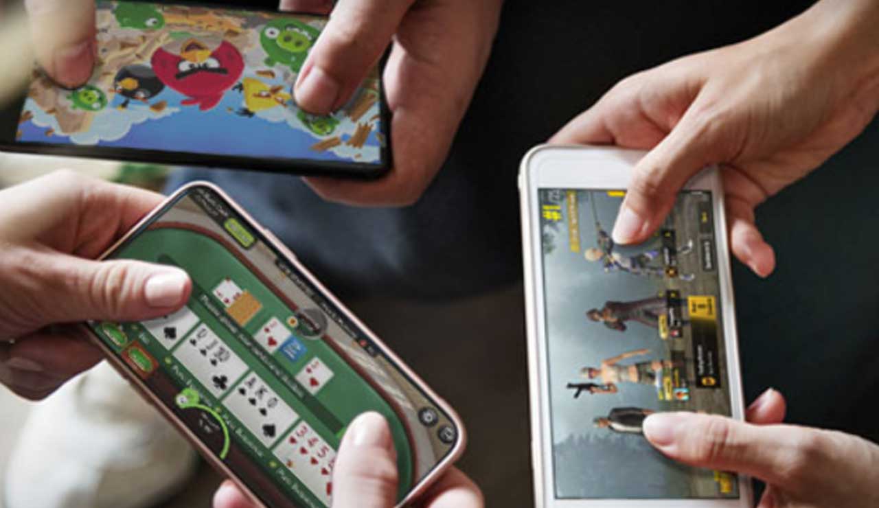 Online Betting Turns Deadly: 7 Youths in Telangana Die After Massive Financial Losses