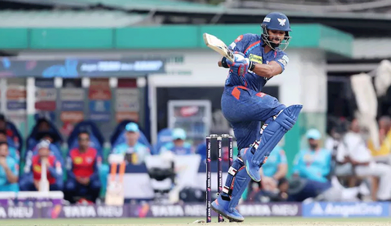 IPL 2025: Lucknow Super Giants Set Mammoth 239-Run Target for Kolkata Knight Riders