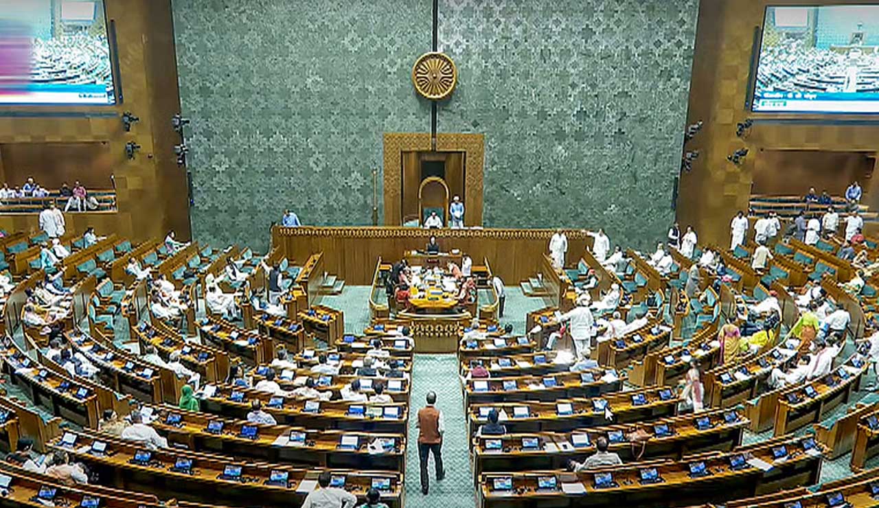 Waqf Bill Awaits President’s Nod After Passage in Parliament: Details Here