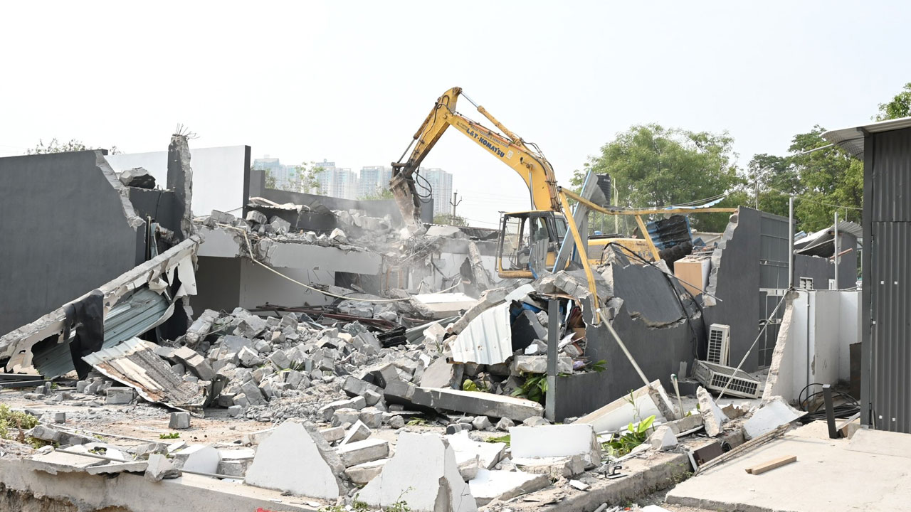 HYDRAA Cracks Down on Encroachments in Govt Lands at Ameenpur and Rayadurg, Recovers Land Worth Hundreds of Crores