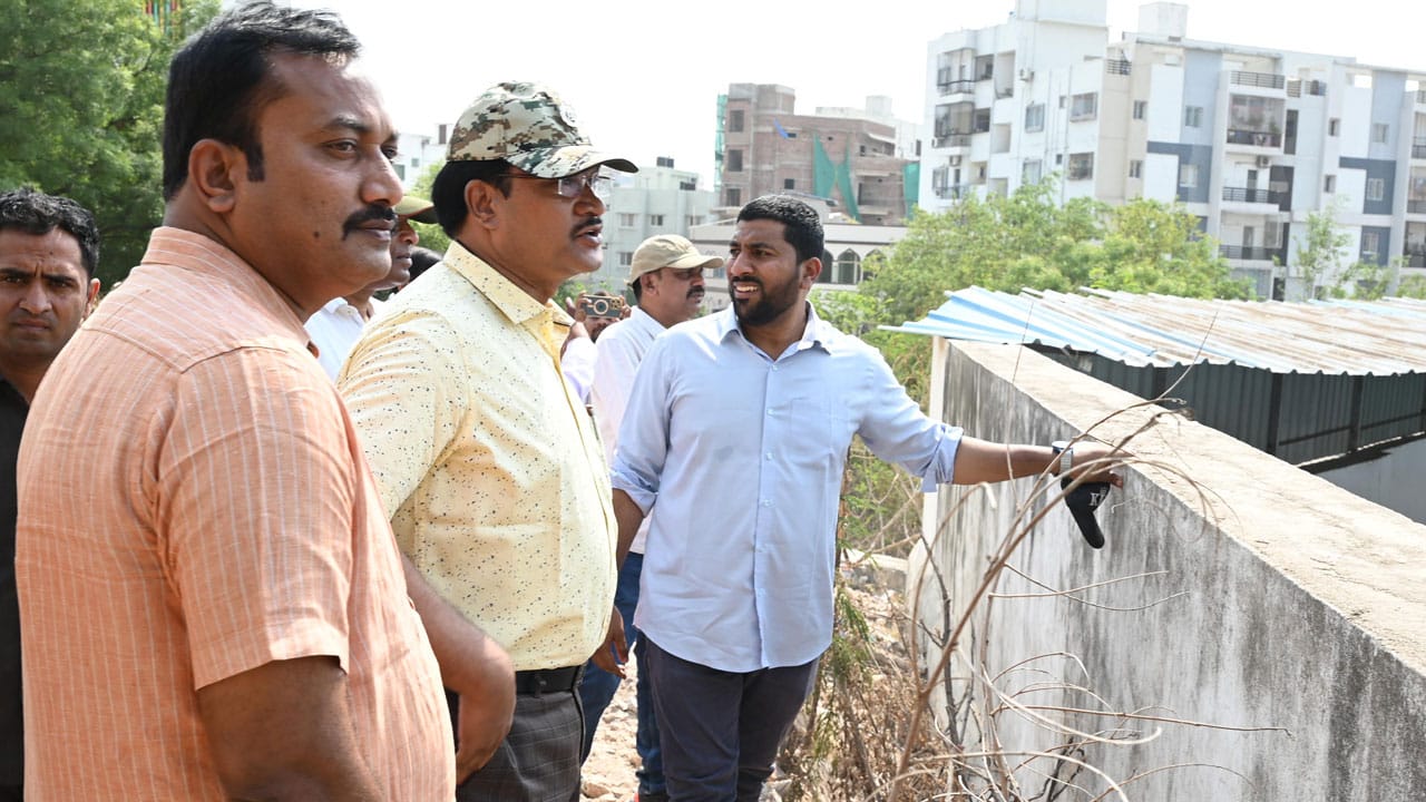 Hyderabad: Nala Turned Real Estate? HYDRA Commissioner Busts Patancheru Encroachment
