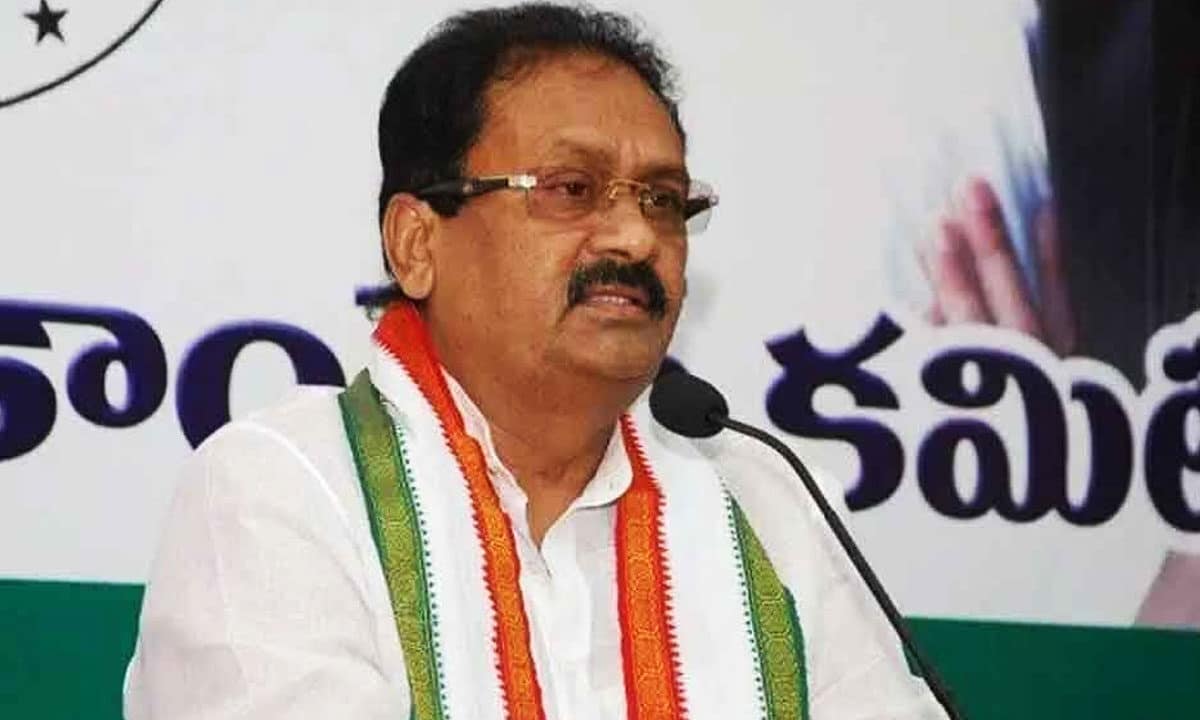 Shabbir Ali Dismisses BRS Silver Jubilee Meeting as a "Flop Show"