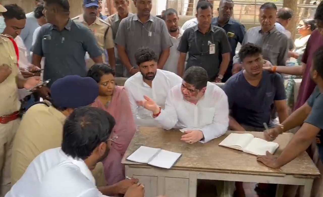 Minister Poonam Prabhakar Blames Electrical Fault for Hyderabad Fire Incident