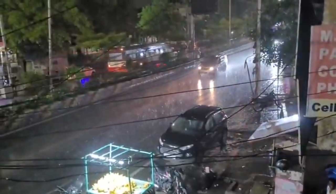 Hyderabad Soaked! Sudden Showers Drench Jubilee Hills to Hi-Tech City