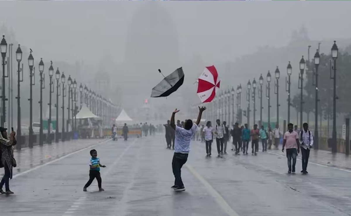 Early morning storm lashes Delhi-NCR with strong winds and heavy rain, marking one of the wettest May days in over a century.