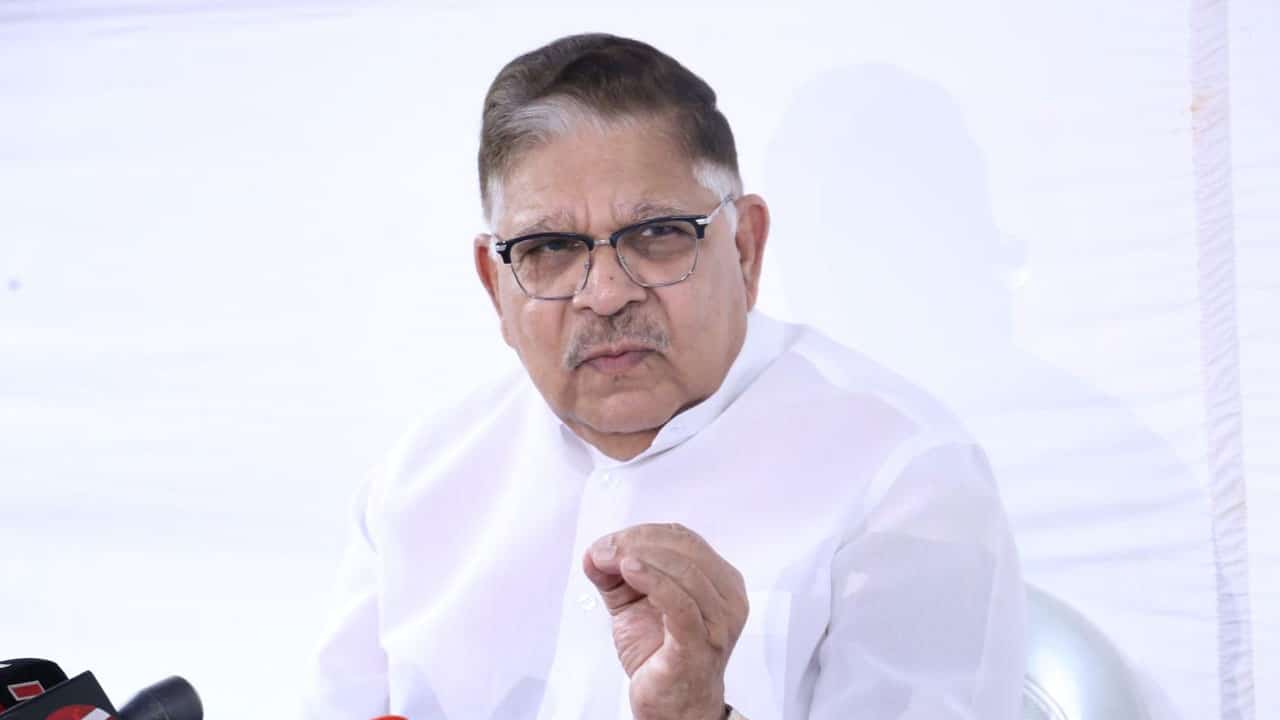 Allu Aravind Backs Pawan Kalyan, Criticizes Threats to Shut Theatres in AP