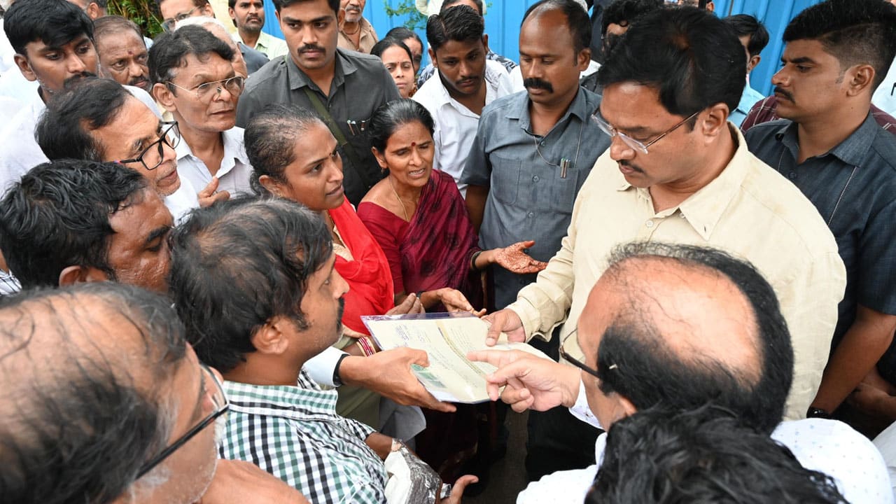 HYDRAA Chief Inspects Multiple Colonies in Hyderabad Over Illegal Land Grabs and Civic Complaints