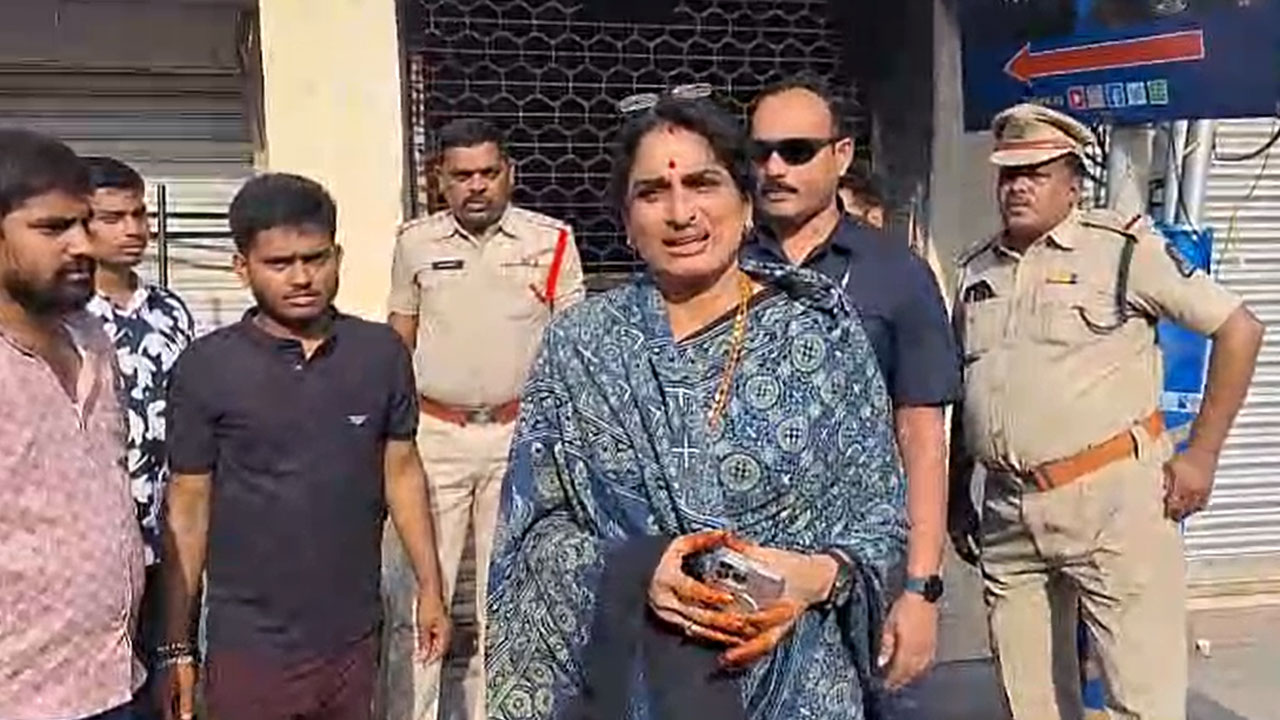 Madhavi Latha Visits Gulzar House Fire Site, Raises Questions on Telangana Government and Fire Services